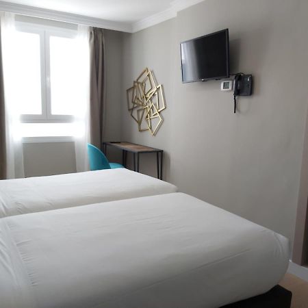 Micampus Burgos Centro Student Residence المظهر الخارجي الصورة