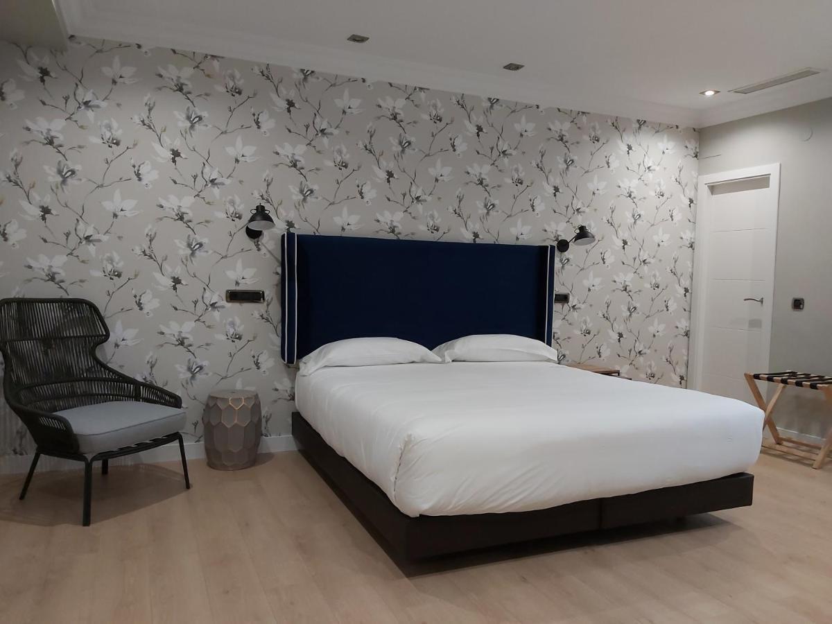 Micampus Burgos Centro Student Residence المظهر الخارجي الصورة