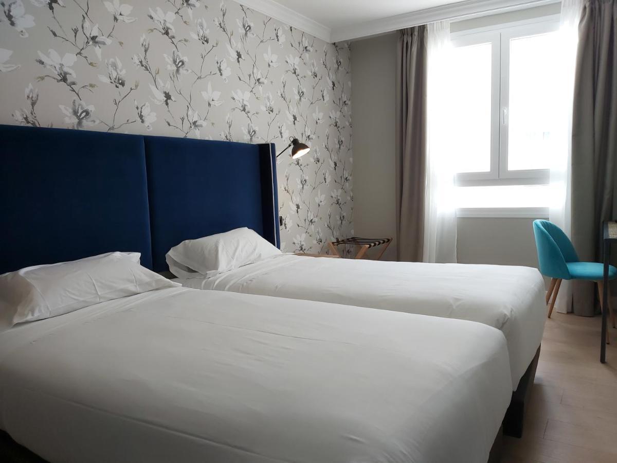 Micampus Burgos Centro Student Residence المظهر الخارجي الصورة
